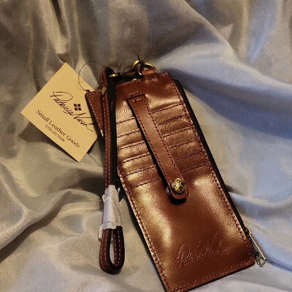 Patricia Nash Alanna Tan Heritage Leather Card Holder with Strap Ha